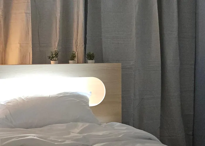 Friendshouse For Family Trip, 4rooms - 9mins From Stn Apartment